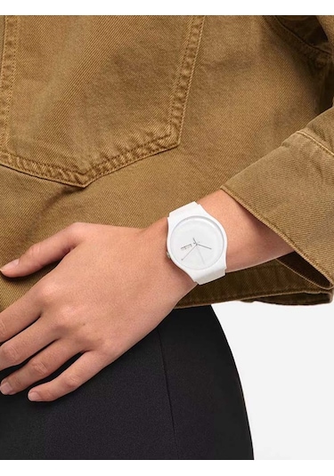 Swatch SUOW701 Unisex Kol Saati