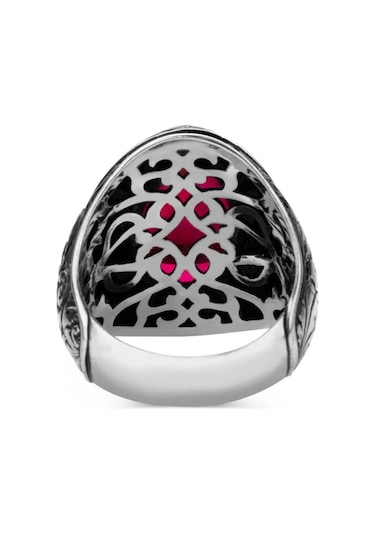 Yakut Ruby Taşlı Kalem Işleme Desenli Gümüş Erkek Yüzük