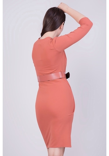 Scuba Krep Kruvaze Yaka Detaylı Kemerli Mevsimlik Midi Boy Elbise 001