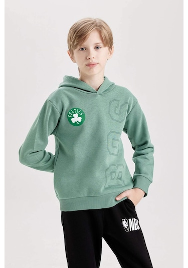 DeFacto Erkek Çocuk Yeşil NBA Boston Celtics Kapüşonlu Sırt Baskılı Kalın Sweatshirt D3124A824AUGN757 DeFacto Erkek Çocuk Yeşil NBA Boston Celtics Kapüşonlu Sırt Baskılı Kalın Sweatshirt D3124A824AUGN757
