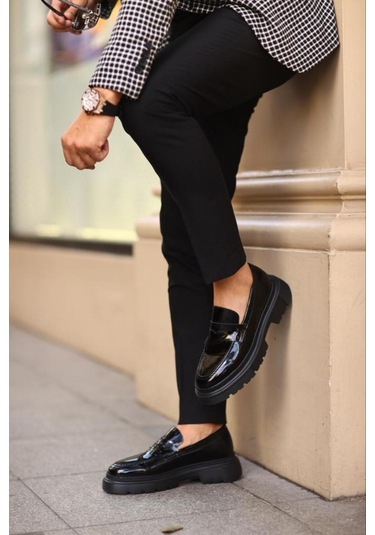 Serhat Özköroğlu - Siyah Rugan Klasik Siyah Siyah