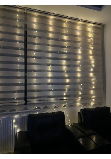 Perde Led 3mx3m Kumandalı 8 Fonksıyonlu 300 Ledli 10 Sarkıtlı Usb Girişli. Çok Renkli