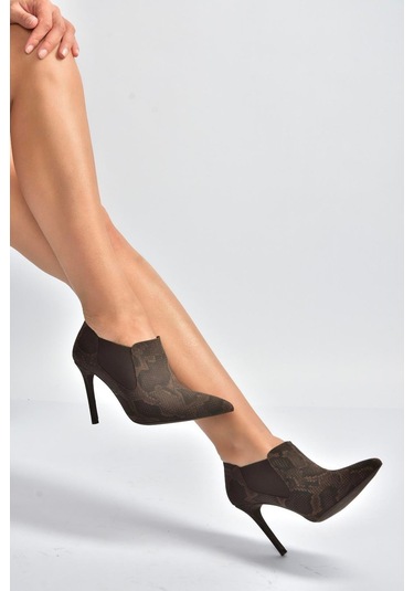 Fox Shoes V820205207 Kahverengi Yılan Baskılı İnce Topuklu Kadın Ayakkabı Kahverengi