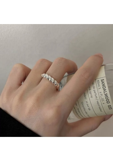 Kadınlar İçin Özel Olarak Tasarlanmış Benzersiz Düz Bantlı Yüzük No.45 Çok Renkli