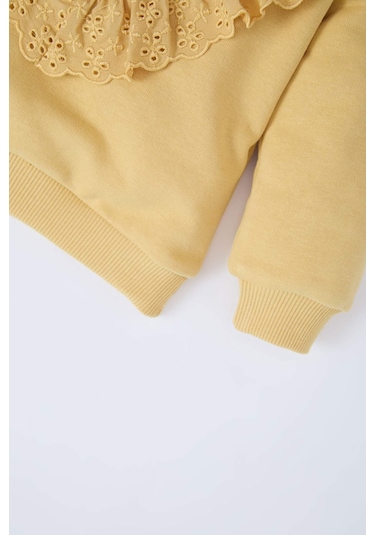 DeFacto Kız Bebek Bisiklet Yaka İçi Yumuşak Tüylü Sweatshirt D6678A524WNYL516 Sarı