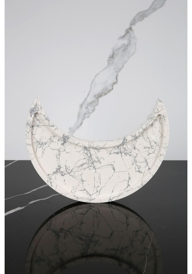 Mermer Desenli Beton Sunum Tepsisi Hilal Şeklinde Servis Sunum Tabağı Sunumluk