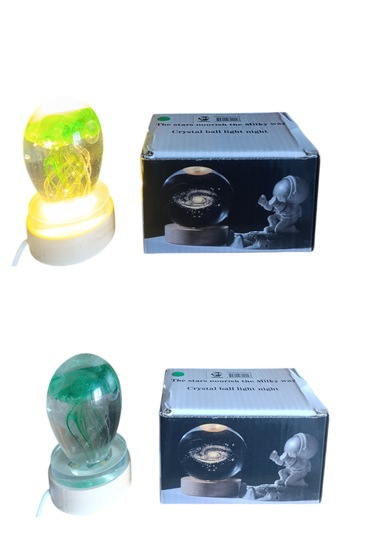 Ahşap Altlıklı Yeşıl Renk Dekoratif Işıklı Küre