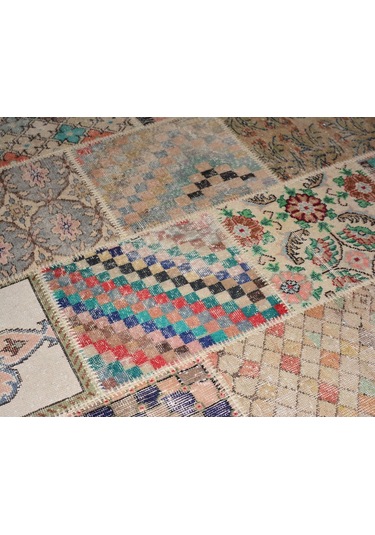 Patchwork El Dokuma Anadolu Halısı – Spring (426139168)