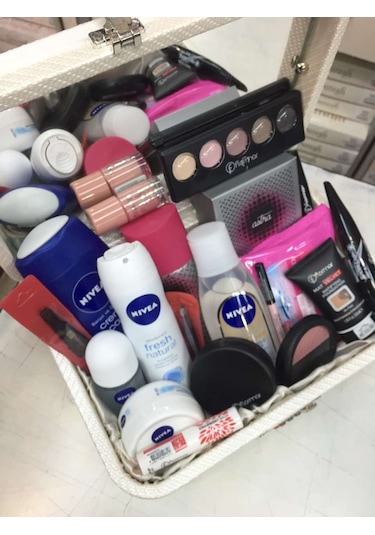 Flormar Nivea 21 Parça Şifreli Kutu Makyaj Set