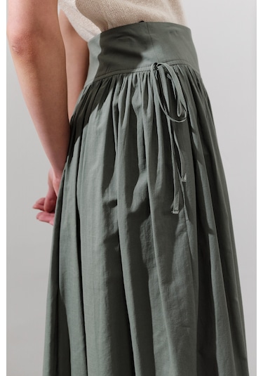Bağlama Detaylı Geniş Etek Çam Yeşili Çam Yeşili