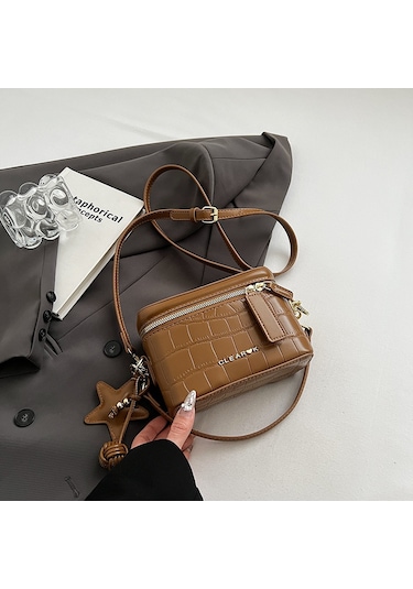 Ccgloball Elmas Zincirli Crossbody Çanta Tek Omuz Küçük Kare Çanta Kahverengi