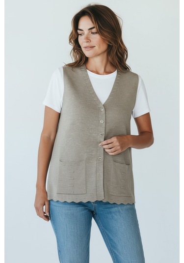 Kadın Önü Düğmeli Cepli Kalın Kışlık Kısa Yelek Krem