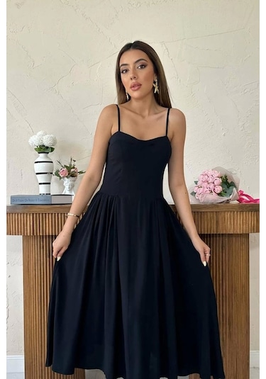 Siyah Göğüs Kuplu Uzun Büzgülü Elbise Siyah