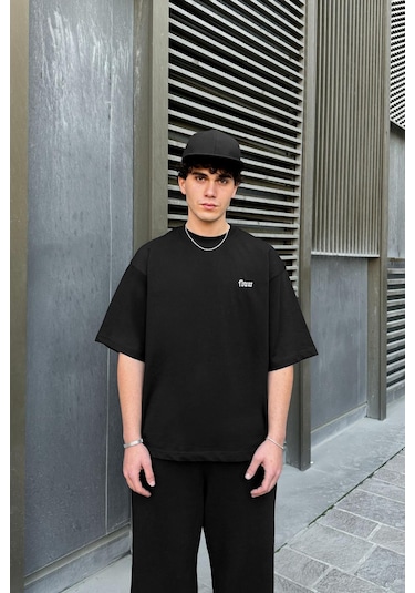 Flaw Nakışlı Oversize Tişört Siyah Siyah