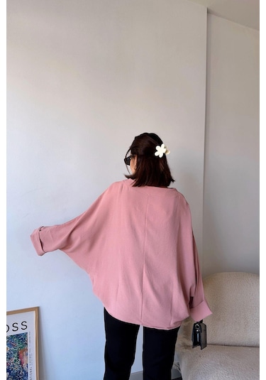 Kadın Pudra Airobin Yarasa Duble Kol Salaş Bluz Ekstra Oversize Yuvarlak Yaka - Tesettüre Uygun Pudra