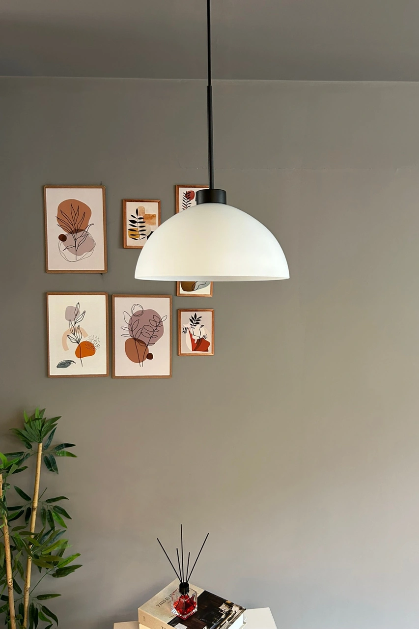 Perry Beyaz Cam Tekli Avize İnce Siyah Başlık Retro Sarkıt Lamba Restoran Salon Aydınlatma Bal