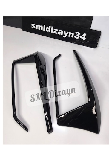 Golf 7.5 Arka Sis Çerçeve Flap Kaplama 2017-2020 Parlak Siyah