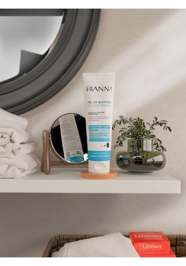 Bianna Acne Akne Karşıtı Soyulabilir Siyah Yüz Maskesi 100 ML
