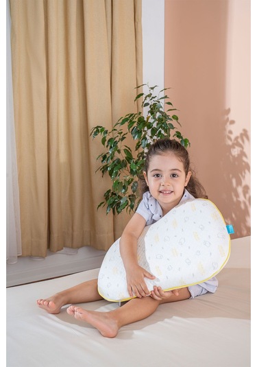 Visco Çocuk Yastığı Uyku Arkadaşı Bulut Yastık 45 30 8cm