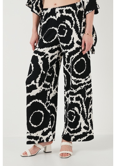 Lela Desenli Regular Fit Truvakar Kol V Yaka Alt-Üst Bayan Takım 5865357 Siyah