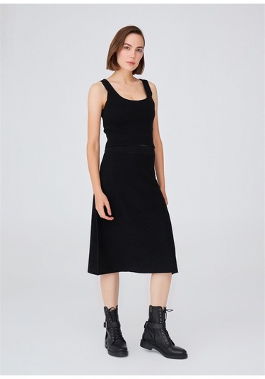 Peraluna Kloş Kesim Kaşmir Karışım Diz Altı Triko Etek Siyah Siyah