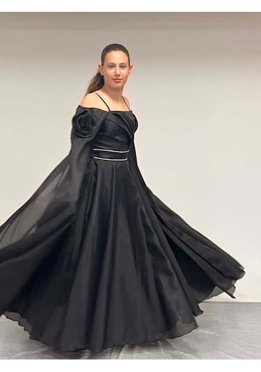 Kız Çocuk Abiye Siyah Uzun Askılı Kolları Çıkabilen Pelerinli Şifon Abiye Elbise 10-15 Yaş Siyah