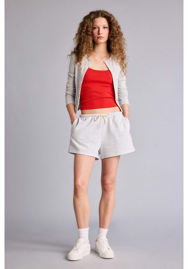 Defacto Standart Fıt Sweatshirt Kumaşı Şort G7956ax26hsgr256 Gri-gr256
