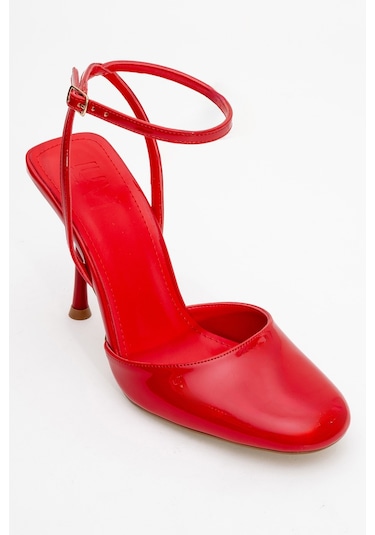 Blues Kırmızı Rugan Yuvarlak Burun Bilekten Bağlamalı Kadın Yüksek Topuklu Ayakkabı Kırmızı Rugan Kırmızı