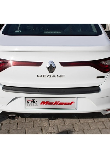 Renault Megane 4 Arka Tampon Eşiği Mat Siyah 2016 Ve Sonrası Uyum