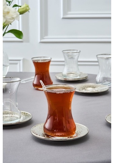 Karaca  Ada 6 Kişilik 18 Parça Çay Seti Platin