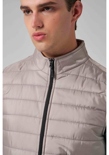 Ds Damat Regular Fit Gri Dik Yaka Elyaf Dolgulu Mevsimlik Fermuarlı Yelek Mont 7HF07ORT42611