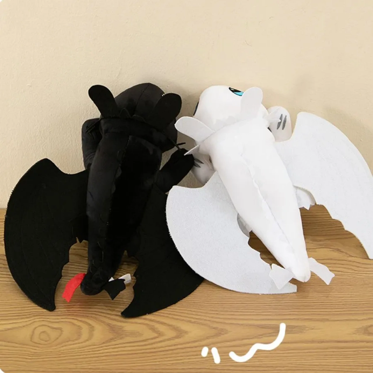 Padalink Siyah 27cm Uçan Kanatlı Ejderha Araba Tavan Dekorasyonu - Moto Kask Aksesuarı Peluş Figür