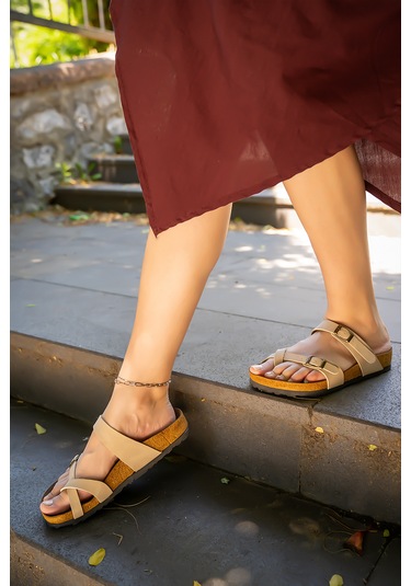 Kadın Mayarı Bej Model Ortopedik Parmak Arası Rahat Terlik Bej