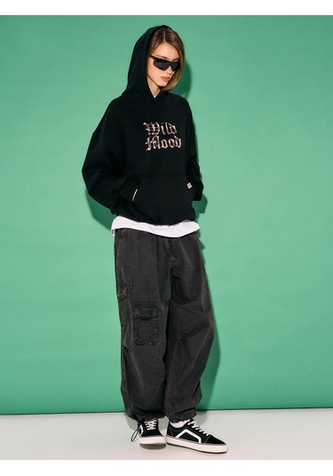 Tvoe Oversize Kapüşonlu Sweatshirt, Kadife Baskılı Kapüşonlu Oversize Sweatshirt, Kadife Baskılı 274308545 Siyah