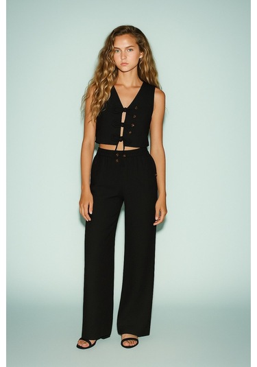 Dokulu Boncuk Detay Yelek Takım Siyah