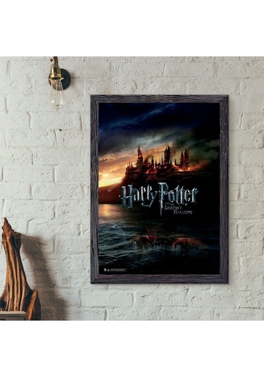 Wizarding World - Harry Potter Poster - Deathly Hallows P.1, Hogw