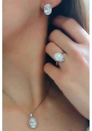 Sky Diamond Taşlı Oval Kesim Gümüş Lüks Set Takım-16