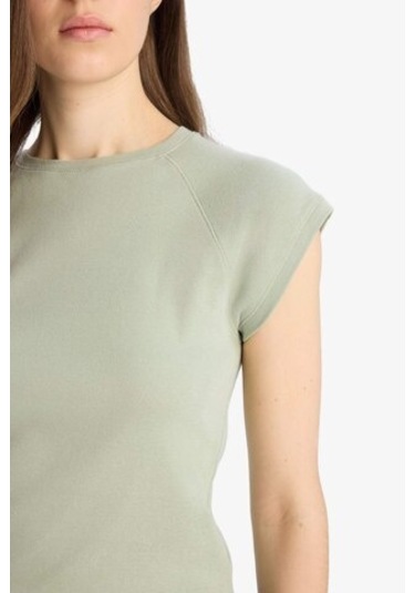 DeFacto Slim Fit Dar Kesim Bisiklet Yaka Basic Düz Ribana Kısa Kollu Tişört C7334AX25SPGN1156