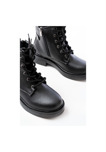 Siyah Bağcıklı Fermuarlı Günlük Kadın Bot