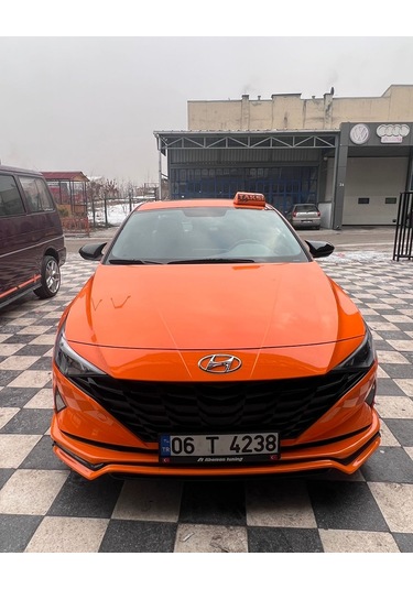 hyundai elentra (2021...) ön tampon eki---fibersan tuning