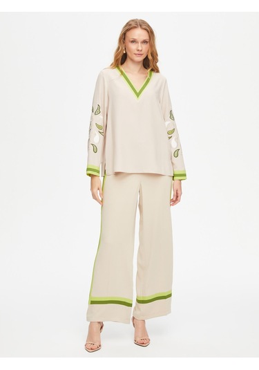 Şal Desenli Nakış Detaylı V Yaka Uzun Kollu Bluz 69142 U6914272 Taş