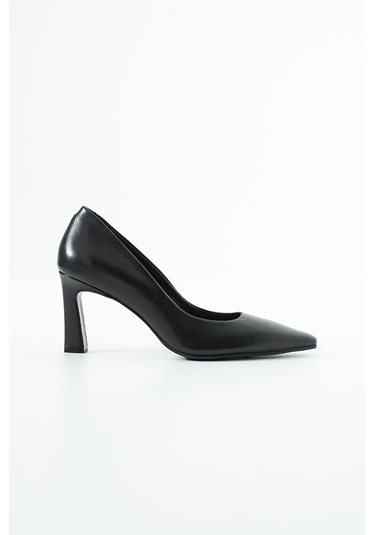 Dericia Shoes Elegance Hakiki Deri Kadın Topuklu Ayakkabı Siyah