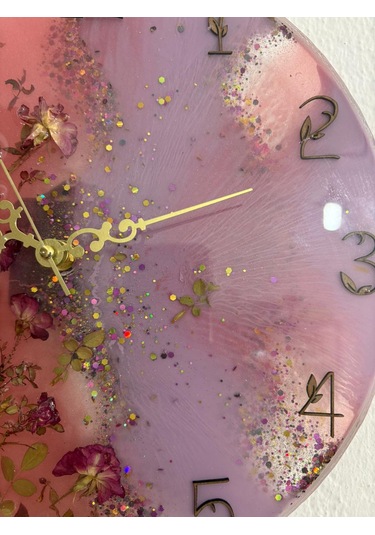 Pelince - Pembe Mor Tomurcuk Güllü Epoksi Duvar Saati Özel Tasarım - Tek Üretim - 30 Cm Pembe
