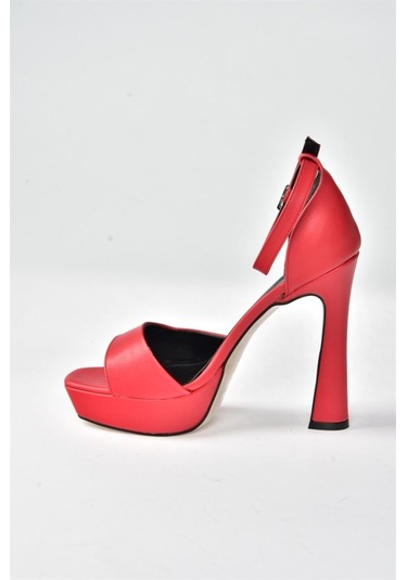 Fox Shoes Kırmızı Platform Kalın Topuklu Kadın Ayakkabı K40458010