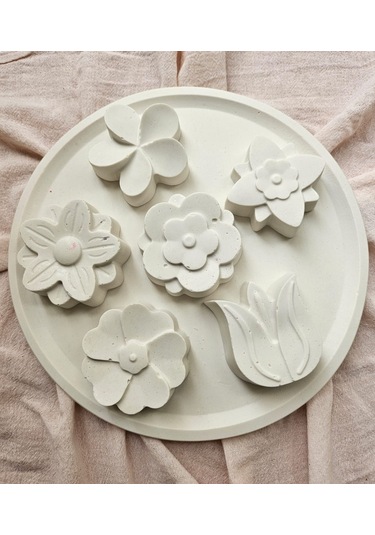 Taşlı Nişan Tepsisi 6 Adet Kokulu Çiçek, Lavanta Kokulu, Yuvarlak 25x25 Cm Dekoratif Tepsi Renkli