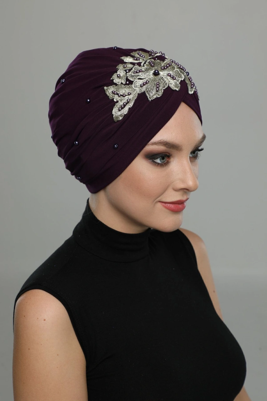 Kopma Astarlı Işlemeli Mor Sırma Motifli Hazır Türban Tesettür Abiye Bone Mor Sırma