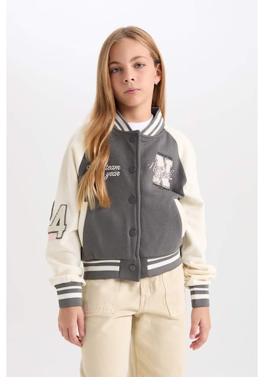 DeFacto Kız Çocuk Nakışlı Kolej Yaka Çıtçıt Kapamalı Kalın İçi Yumuşak Tüylü Bomber Hırka D3108A824WNAR58 Antrasit DeFacto Kız Çocuk Nakışlı Kolej Yaka Çıtçıt Kapamalı Kalın İçi Yumuşak Tüylü Bomber Hırka D3108A824WNAR58 Antrasit