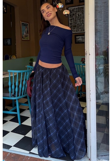 Madmext Lacivert Ekose Desenli Vintage Şifon Maxi Etek Mg2776