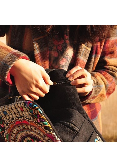 Yogodlns Vintage Sanatsal Tasarım Kadın Kanvas Sırt Çantaları El Yapımı Çiçek Nakış Büyük Kapasiteli Sırt Çantası Okul Çantası Seyahat Omuz Çantaları Çok Renkli