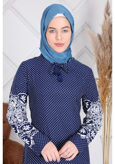 Reis Puantiyeli Lacivert Kadın Tesettür ElbiseLacivert